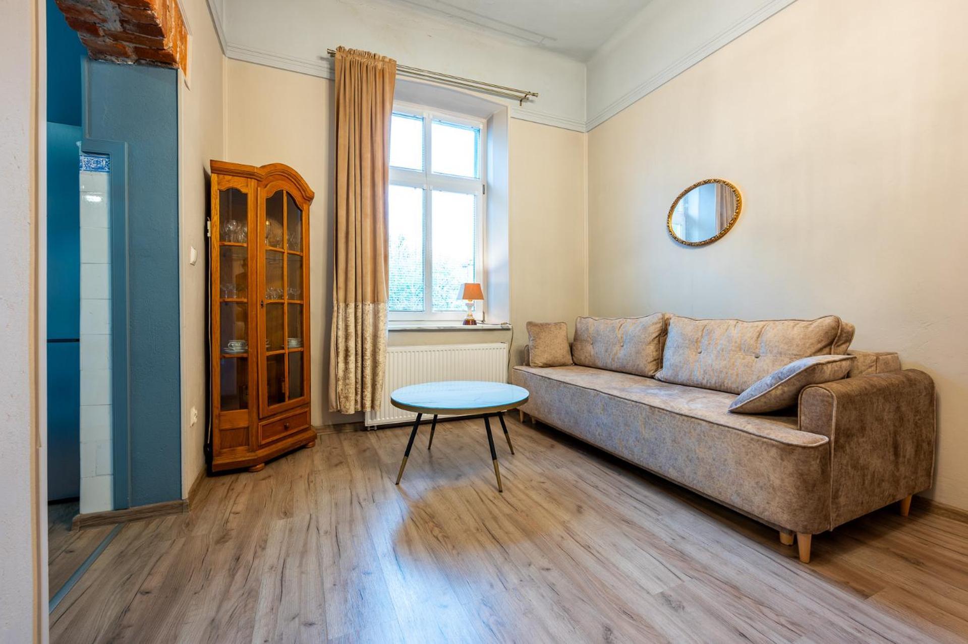 פז'מיסל Apartamenty Przy Dworcu מראה חיצוני תמונה