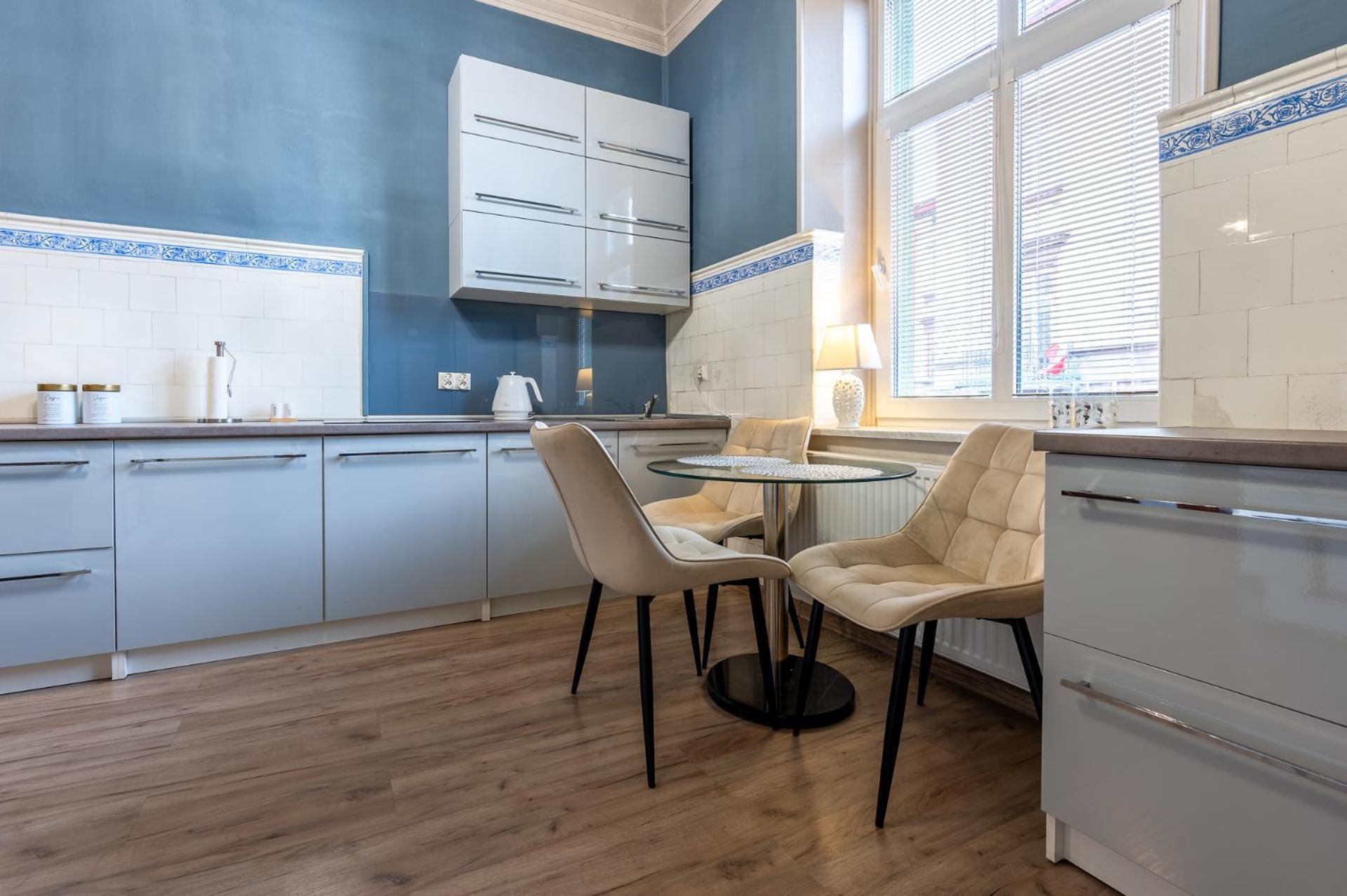 פז'מיסל Apartamenty Przy Dworcu מראה חיצוני תמונה